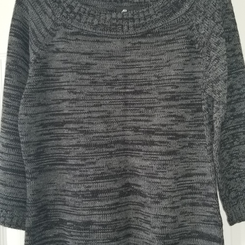 Sweater & scarf